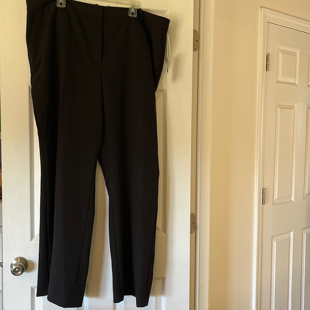 New with tag Worthington trousers